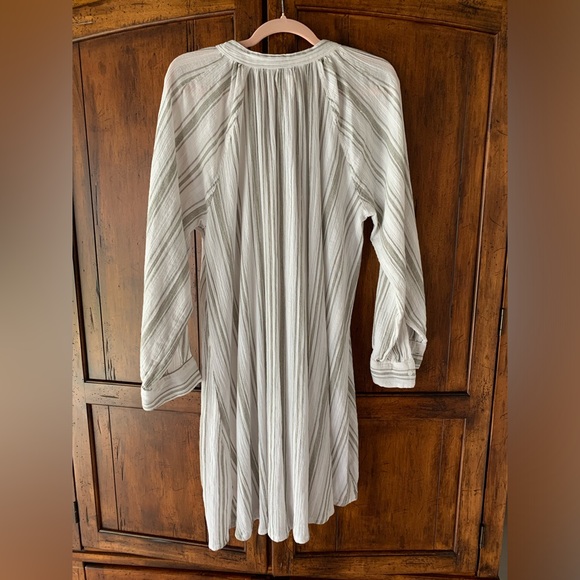 Moshi Moshi Mind | Organic Cotton Gauze Long Sleeve Button Down Mini Dress | S - Picture 5 of 6